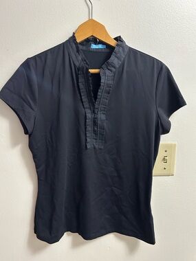 J. McLaughlin Black Short-Sleeve Ruffle Placket Shirt (Size- M)